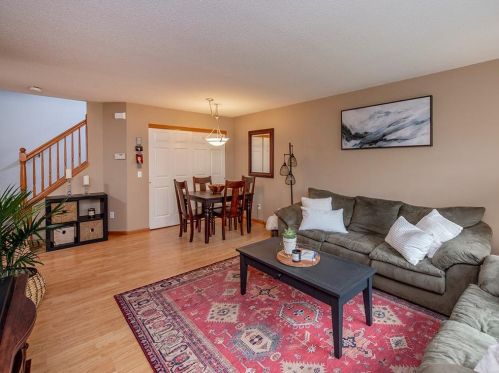 2096 Gresham Ave, Saint Paul MN  55128-4410 exterior
