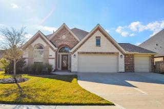 4110 Creekmont Dr, Fresno, TX 77545-6131