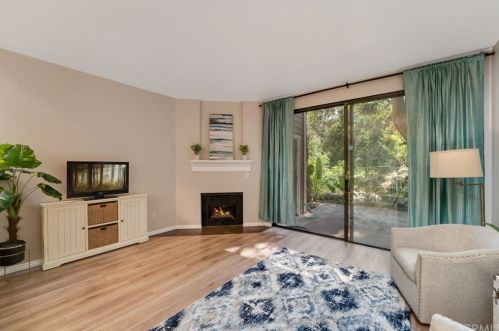 124 Lakepines, Irvine CA  92620-1924 exterior