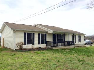 60 Buran Ln, Ringgold, GA 30736-5338