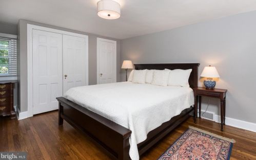 37 Ridgeview Rd, Princeton NJ  08540-7666 exterior