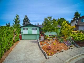 2536 Vining St, Bellingham, WA 98226-4232