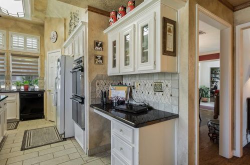 2111 Menton Pl, Carrollton TX 75006-4319 exterior