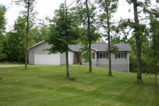 18461 Shorewood Ct, Wilton, MN 56601-9820