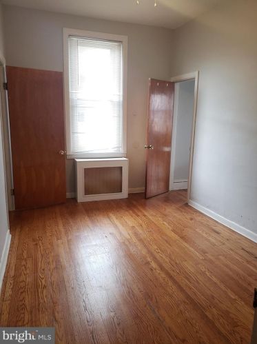 1813 19 St, Philadelphia PA  19146-1438 exterior