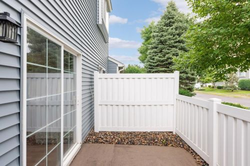 2093 Gresham Ave, Saint Paul MN  55128-4409 exterior