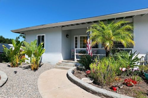 450 9th Ave, Escondido, CA 92025-5035