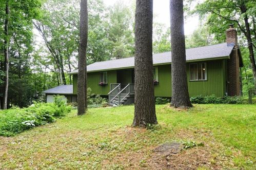 116 Shingle Mill Rd, Torrington, CT 06791-2312
