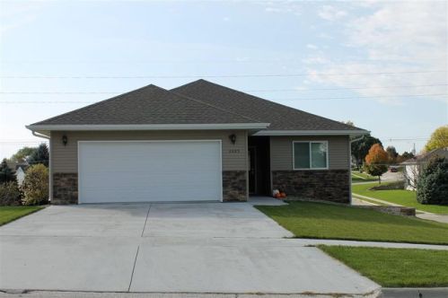 2205 Clark St, Hadar, NE 68701-2384