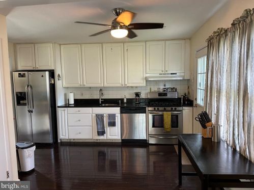 8 Bearfort Way, Trenton, NJ 08648-3626