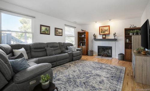 1515 Richfield Way, Denver CO  80017-5273 exterior