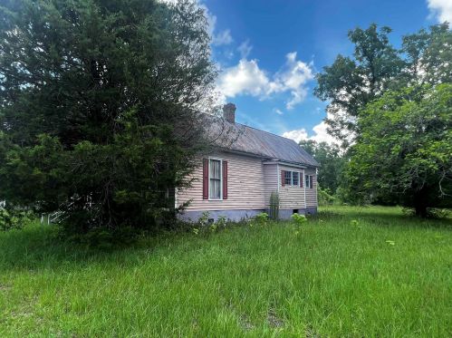 129 Railroad St, Toomsboro, GA 31090-2017