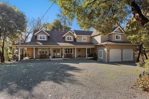 711 Quail Haven Rd, Cape Horn, CA 95713-9543