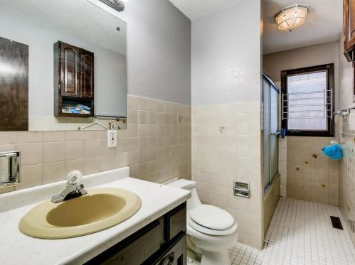 1052 Dl St, Saint Paul MN  55117-5606 exterior