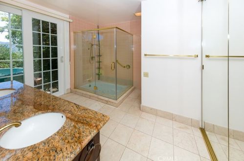 3110 Peters Cir, Glendale CA  91208-1732 exterior