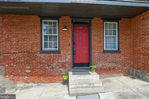 212 Howard Ave, Lancaster PA  17602-4208 exterior