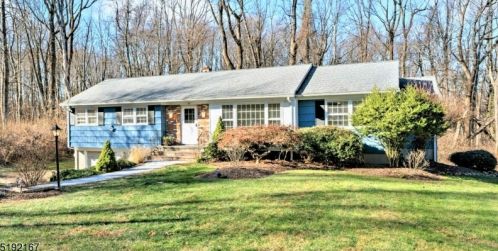 23 La Malfa Rd, Dover, NJ 07869-3003