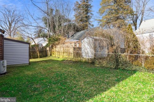 2003 Osborn Dr, Silver Spring MD  20910-1320 exterior