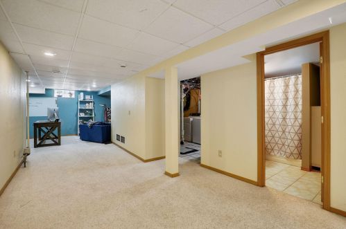 2710 2nd Ave, Saint Paul MN  55109-3320 exterior