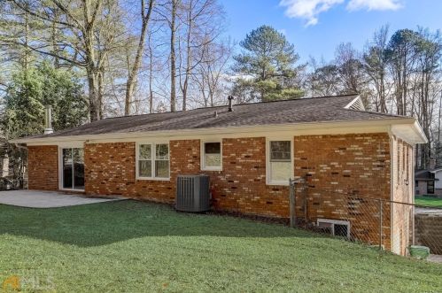3162 Friar Tuck Rd, Atlanta GA  30340-0026 exterior