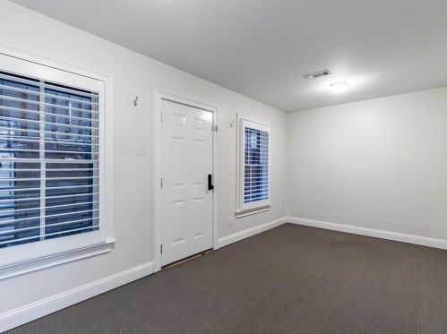 815 Highland Green Way, Atlanta GA  30306-5212 exterior