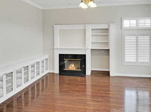 6110 Omega St, Riverside, CA 92506-4748