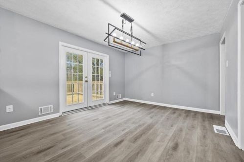 3005 Riviera Dr, Conyers GA  30012-2756 exterior