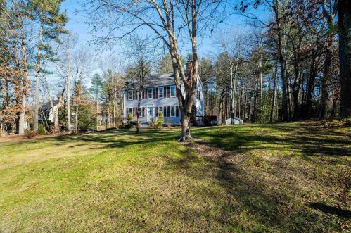 14 Lawson Farm Rd, Londonderry, NH 03053-2653
