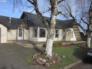 2798 G St, Springfield OR  97477-3974 exterior