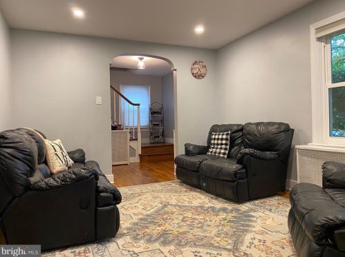 417 Lampeter Rd, Lancaster PA 17602-1717 exterior