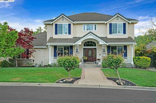 335 Brianne Ct, Pleasanton, CA 94566-7784