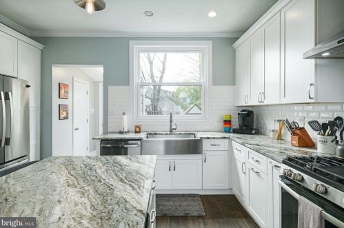 212 Atlantic Ave, Haddonfield NJ 08033-3334 exterior