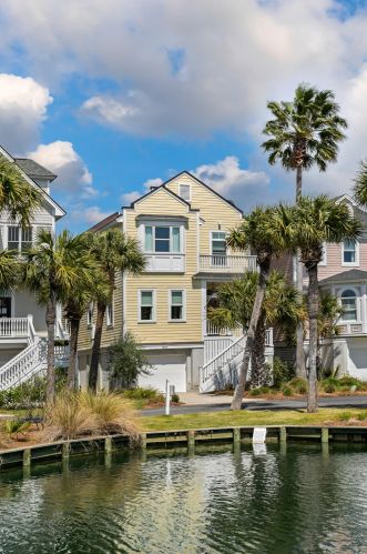 1621 Marsh Harbor Ln, Mount Pleasant, SC 29464-4569