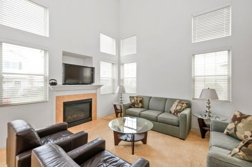 6424 Blue Sky Ln, Matteson, IL 60443-3310