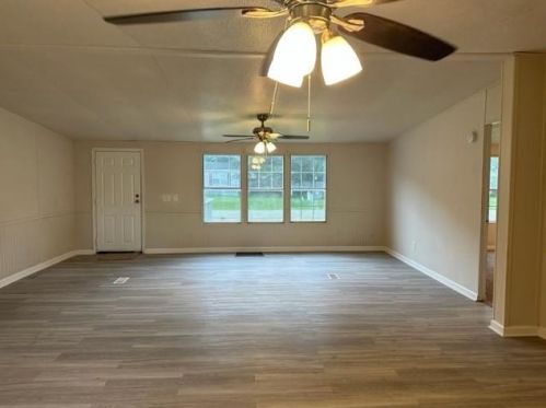 16472 Brittany Way, Conroe TX  77306-5949 exterior