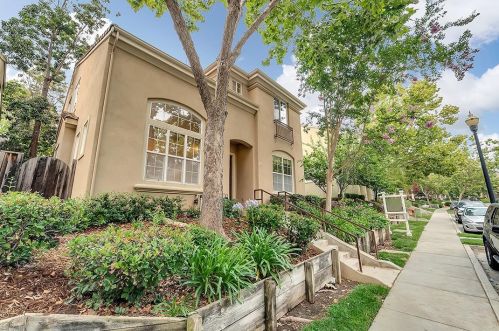 3960 Chamberer Dr, San Jose, CA 95135-1700