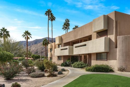 1268 Ramon Rd, Palm Springs, CA 92264-7707