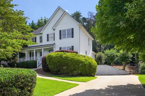 5104 Jett Rd, Holly Springs, GA 30188-4309