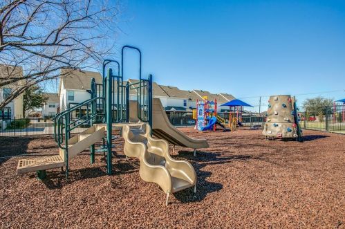 5609 Giddyup Ln, Fort Worth TX  76179-7352 exterior