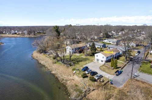 215 Shand Ave, Warwick, RI 02889-8737