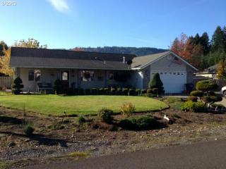 284 Goldenleaf Ct, Lyons, OR 97358-2138