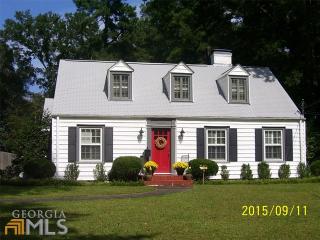 706 Maple Dr, Griffin, GA 30224-4328