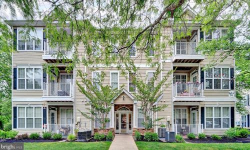 21 Kyle Way, Trenton, NJ 08628-2516
