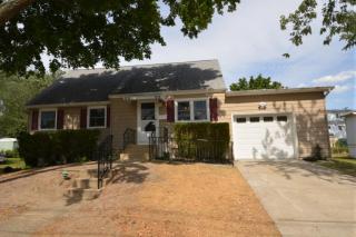 5 Oregon Ave, Hazlet, NJ 07730-2215