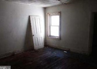 608 Line St, Camden NJ 08103-1453 exterior