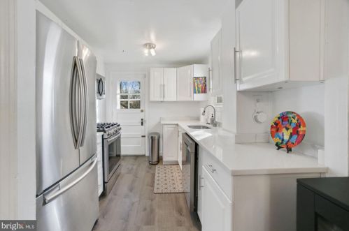 7500 16 Ave, Silver Spring MD 20912-7040 exterior