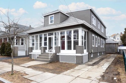 28 Biltmore Ave, Providence, RI 02908-3513
