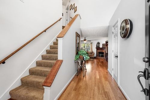 1210 Birchwood Ln, Roswell, GA 30076-4214