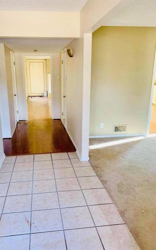 10212 Chesterton Dr, Dallas TX  75238-2248 exterior