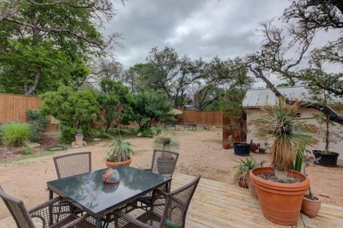 5808 Beacon Dr, Austin TX  78734-1416 exterior